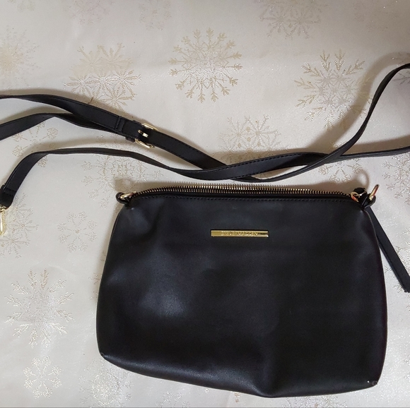 Steve Madden Black small purse - Picture 6 of 7